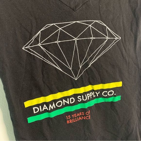 4 for 25$ Diamond Supply Co. Graphic V-Neck Tee Black Size Small. - Picture 3 of 8